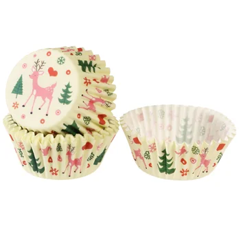 cupcake cases (pack of 50) - 50s christmas  cupcake cases (pack of 50) - 50s christmas