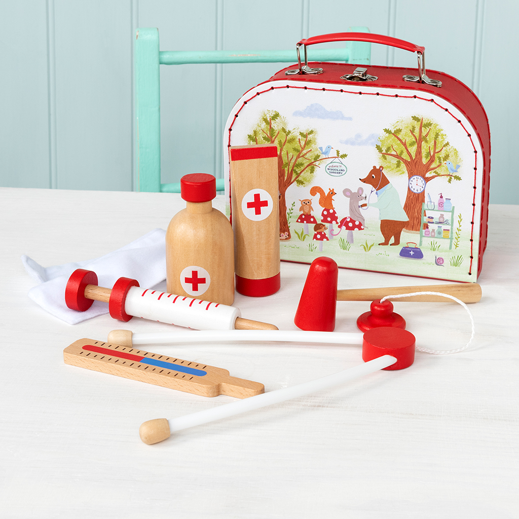 woodland friends wooden doctor's play set