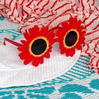 funglasses - rote sonnenblumen funglasses - rote sonnenblumen
