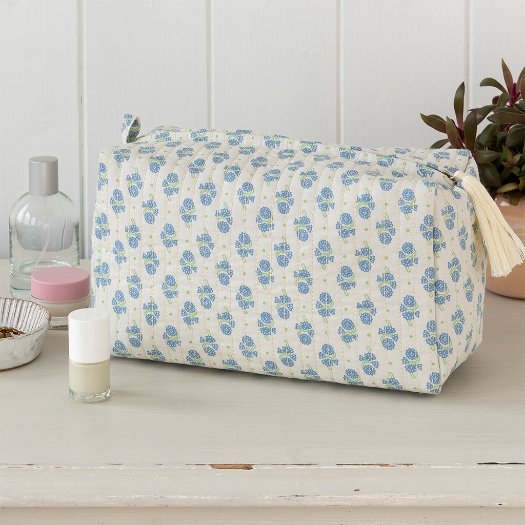 quilted wash bag - cornflower
