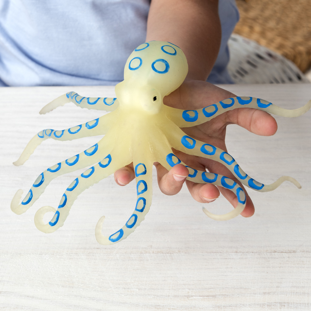 glow in the dark squishy toy - octopus