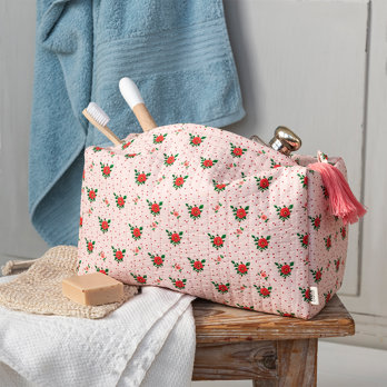 quilted wash bag - french rose