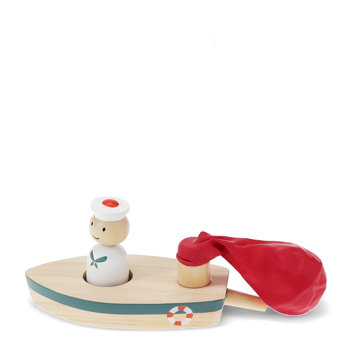 wooden balloon powered boat