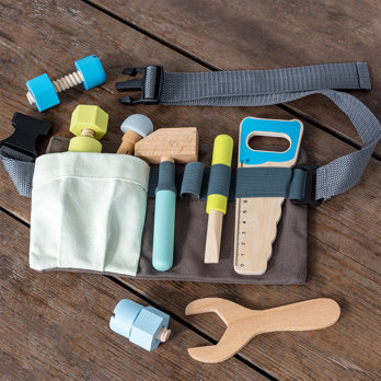 ensemble de jeu outils en bois et ceinture à outils