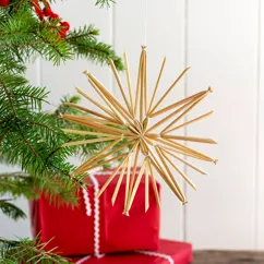 décoration étoile en paille (15cm) décoration étoile en paille (15cm)