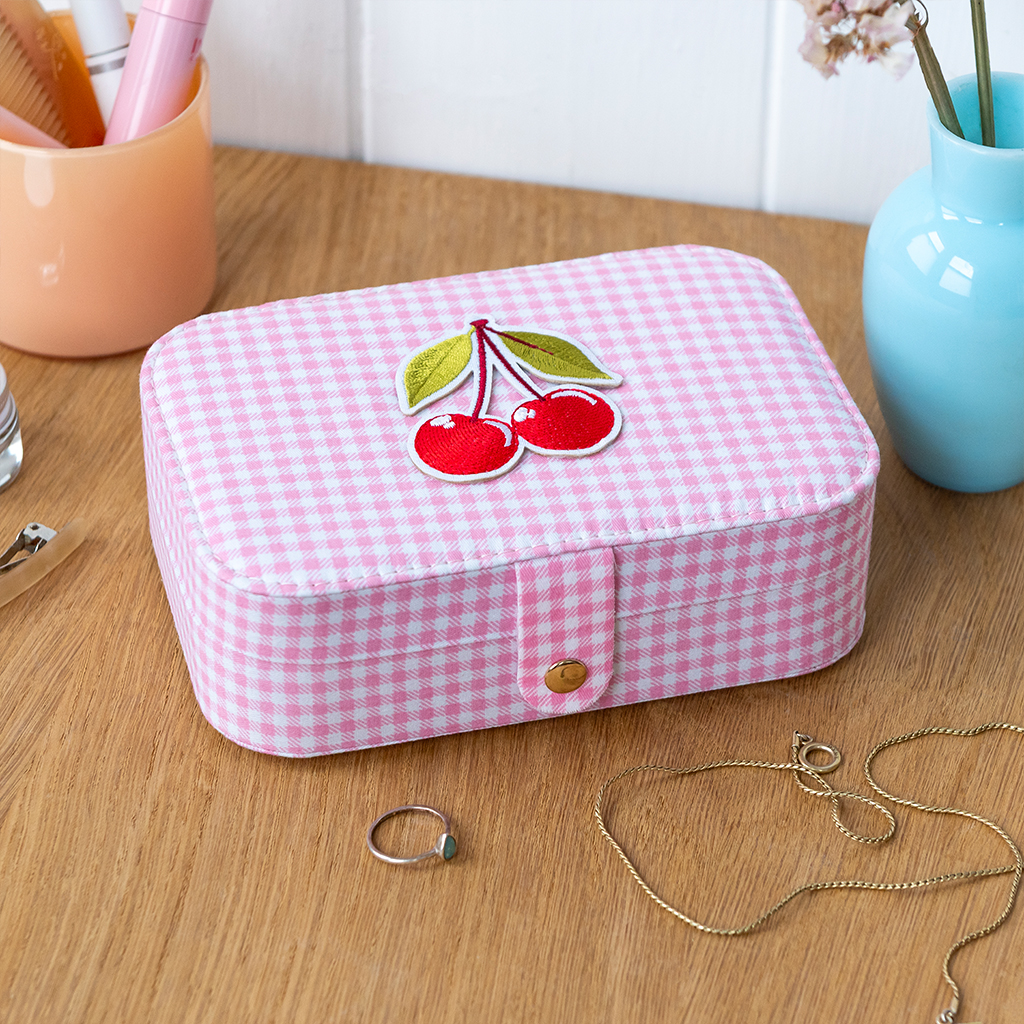 jewellery box - pink gingham cherry