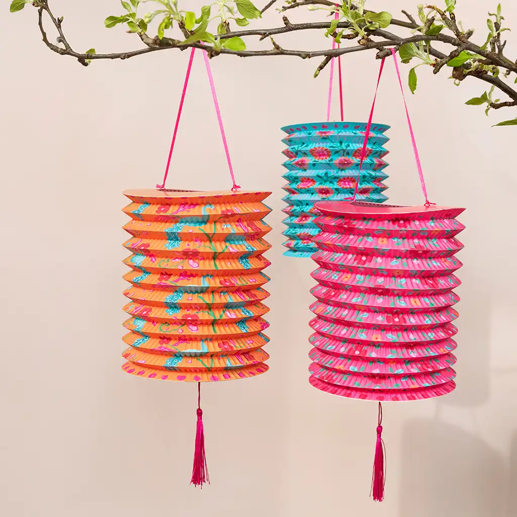 set of 3 decorative paper lanterns