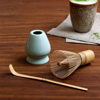 handgefertigtes matcha-besen- und ständer-set
