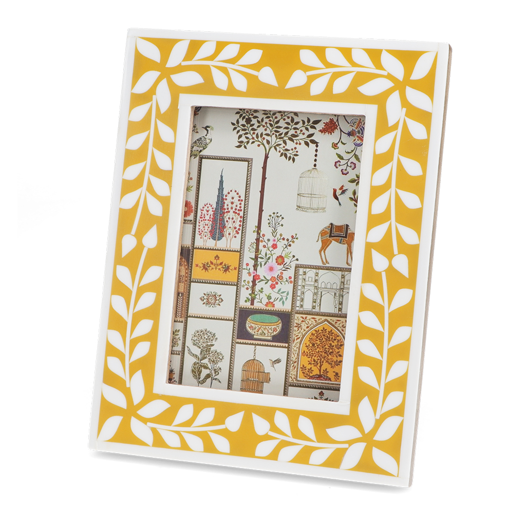 resin picture frame (9cm x 14cm) - mustard yellow