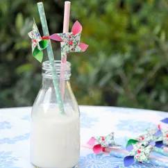 botella de leche escolar tradicional