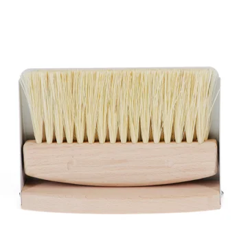 ensemble brosse et pelle de table en bois - gris doux ensemble brosse et pelle de table en bois - gris doux