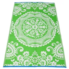 recycled outdoor rug (180 x 120 cm) - green