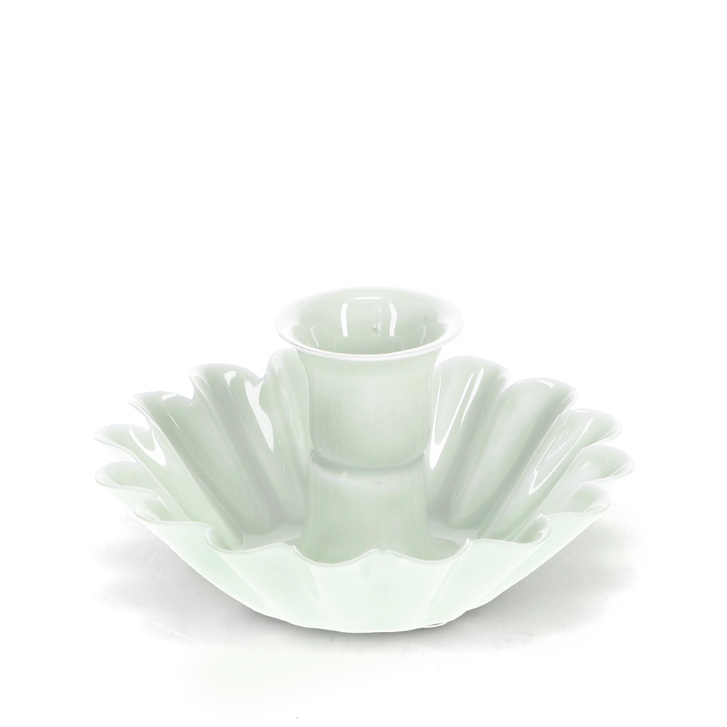 enamel cupped flower candle holder - light grey