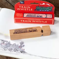 sifflet de train traditionnel en bois