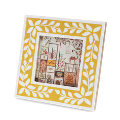 square resin picture frame (9cm x 9cm) - mustard yellow