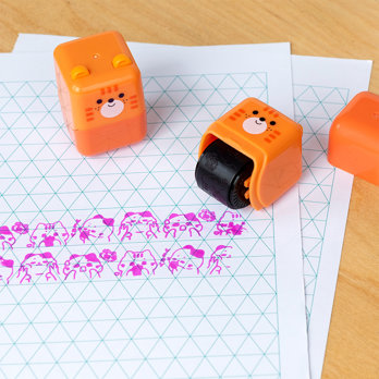 roller stamp - kitten