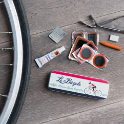 kit de réparation crevaison "le bicycle" kit de réparation crevaison "le bicycle"