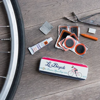 kit de réparation crevaison "le bicycle" kit de réparation crevaison "le bicycle"