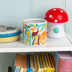 winding music box - wild wonders