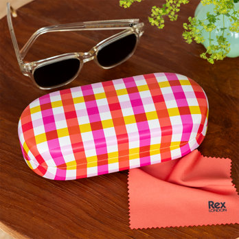 étui à lunettes de soleil et chiffon de nettoyage - pink gingham