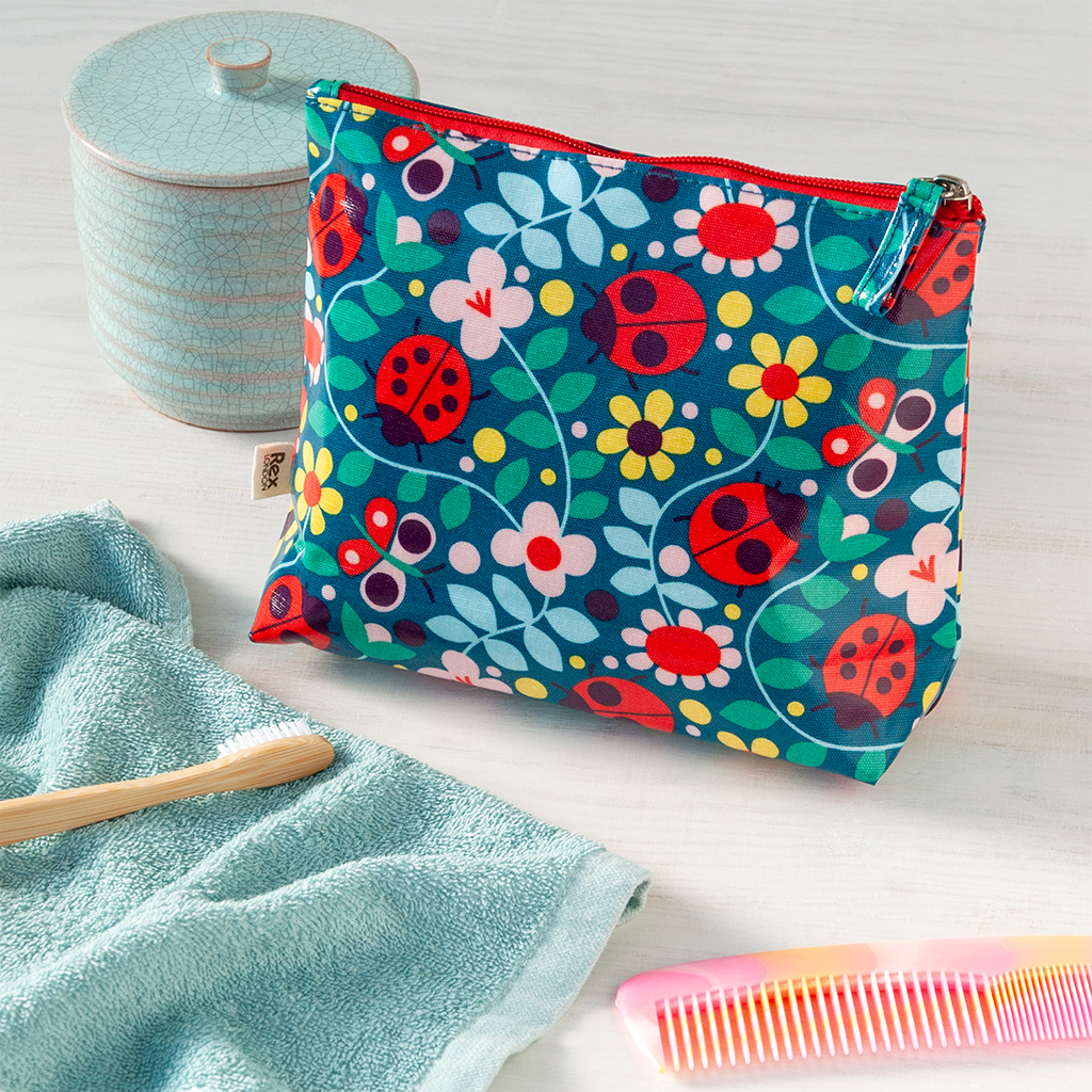 trousse de toilette enfant - coccinelle