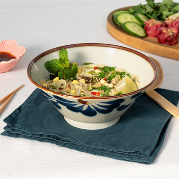 japanese porcelain noodle bowl 19cm - flower