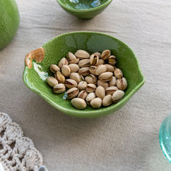 fruit-shaped stoneware bowl - lime