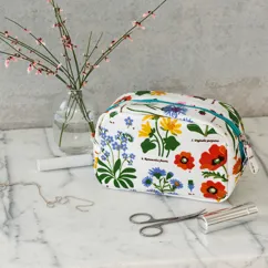 trousse de maquillage wild flowers trousse de maquillage wild flowers