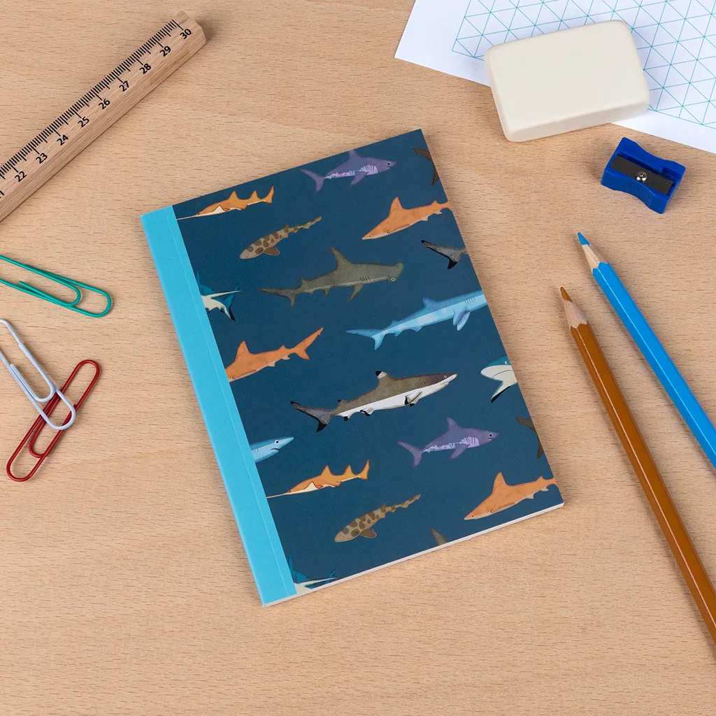 cuaderno rayas a6 sharks