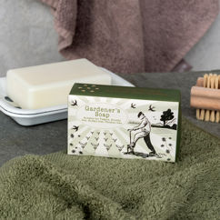 gardener's soap bar 200g - rustic fields