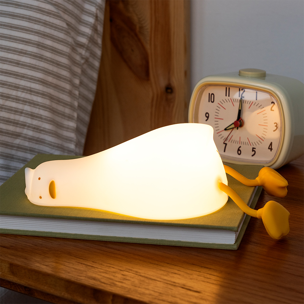 usb rechargeable dimmable night light - lazy duck