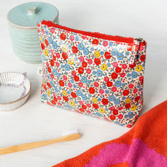 wash bag - tilde