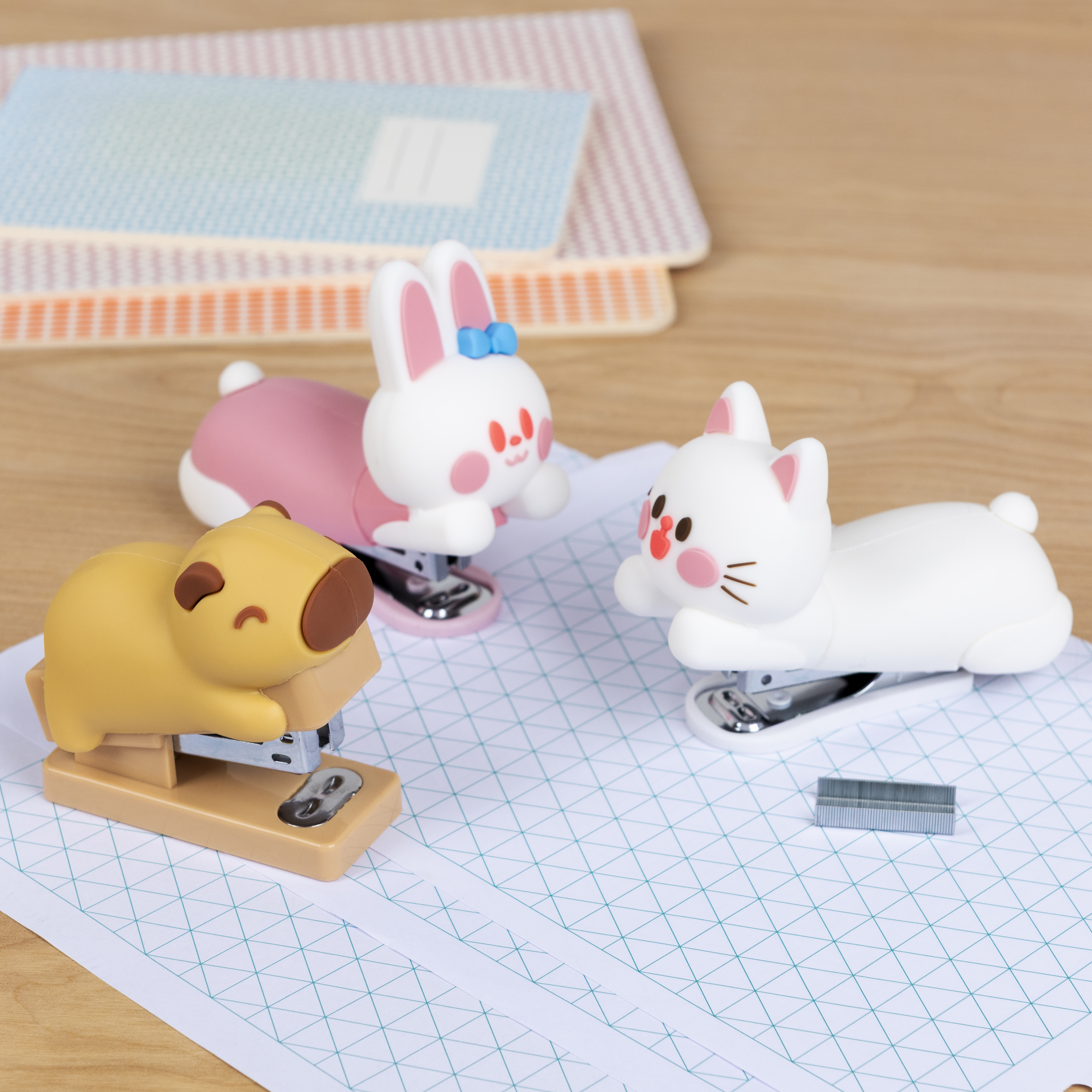 mini stapler with 1000 staples - capybara