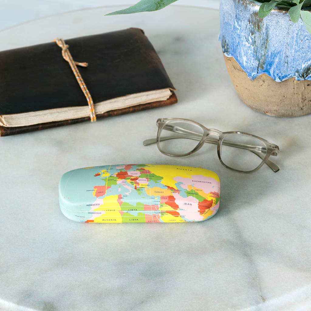 glasses case & cleaning cloth - world map