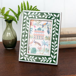 resin picture frame (9cm x 14cm) - green