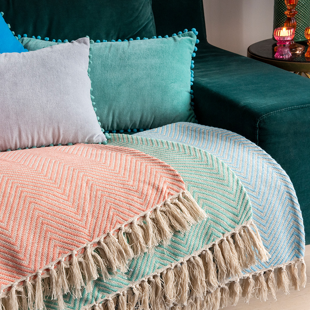 large herringbone throw (225 x 150 cm) - pale blue