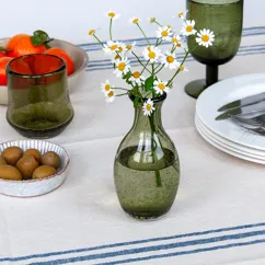 vase en verre bullé soufflé à la main (14 cm) - vert olive vase en verre bullé soufflé à la main (14 cm) - vert olive