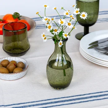 vase en verre bullé soufflé à la main (14 cm) - vert olive vase en verre bullé soufflé à la main (14 cm) - vert olive