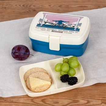 lunch box with tray - tfl vintage poster "cup final" lunch box with tray - tfl vintage poster "cup final"