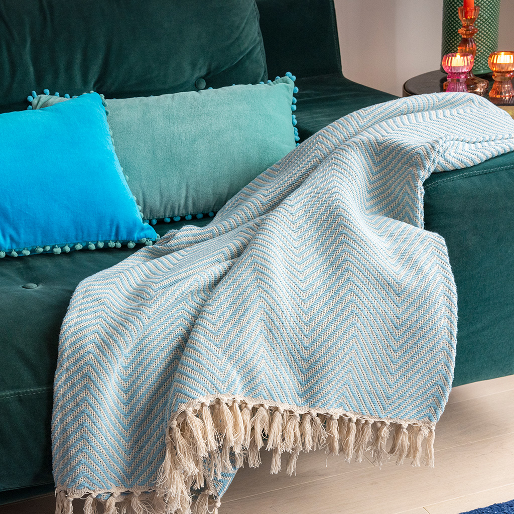 large herringbone throw (225 x 150 cm) - pale blue
