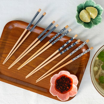 essstäbchen aus holz (packung mit 5 paaren) - wagara-muster