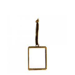 hanging brass frame 4.5x5.5cm