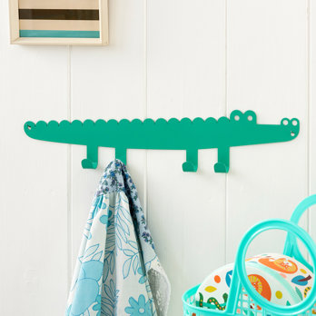 metal wall hanger - crocodile
