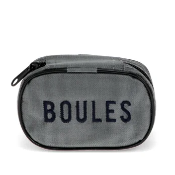 ensemble de mini boules dans un étui de voyage ensemble de mini boules dans un étui de voyage