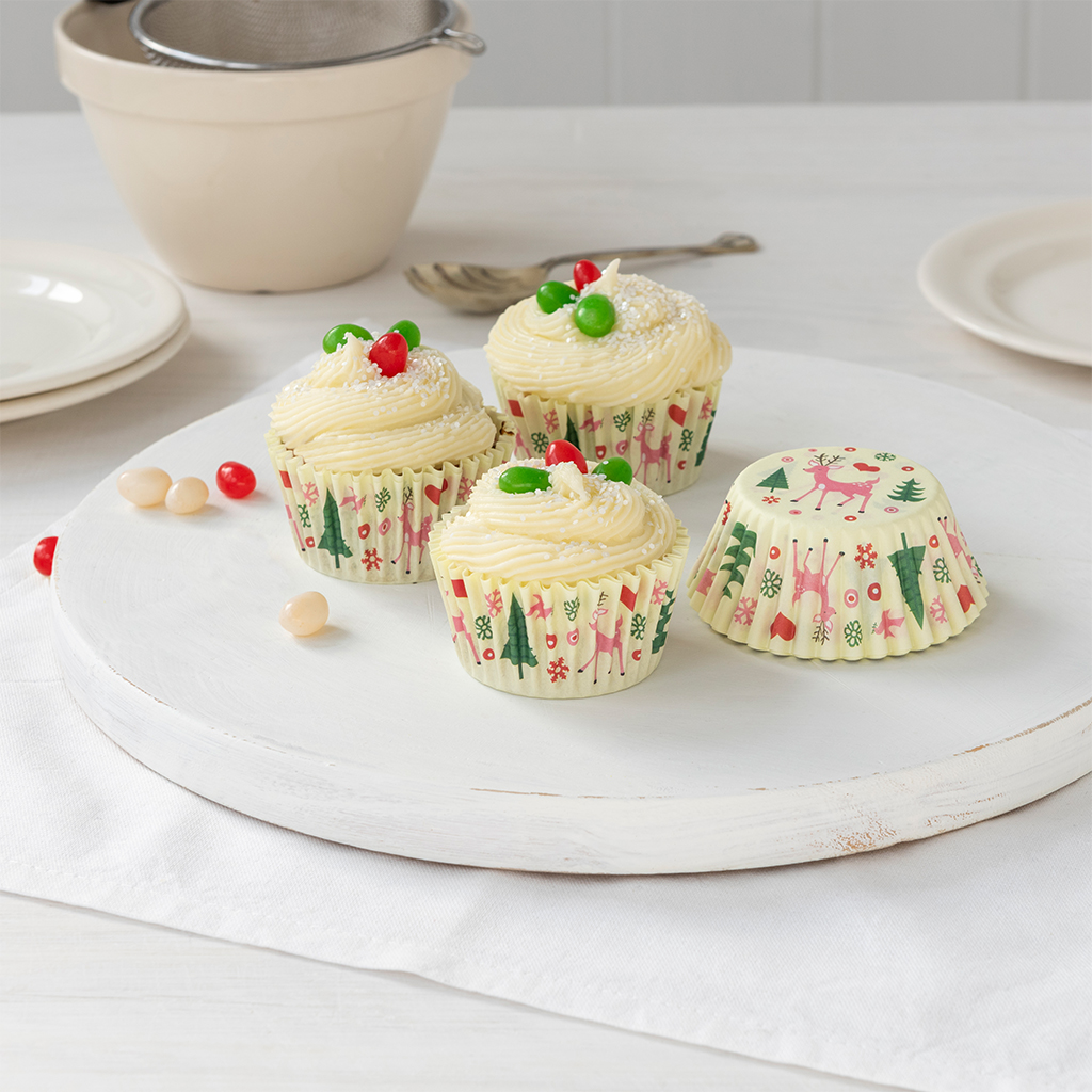cupcake cases (pack of 50) - 50s christmas 