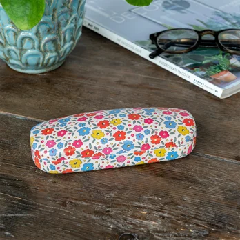 glasses case & cleaning cloth - tilde glasses case & cleaning cloth - tilde