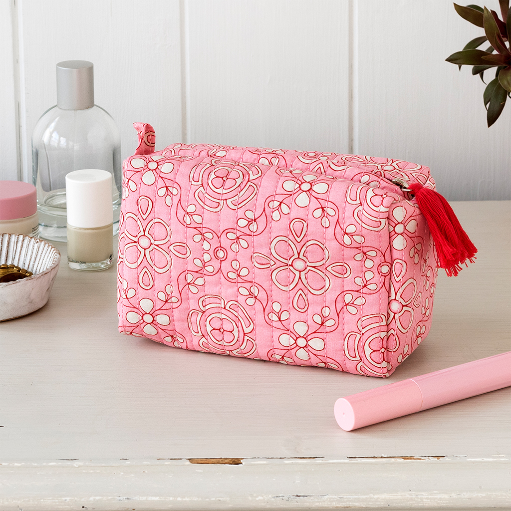 quilted makeup bag - anushka