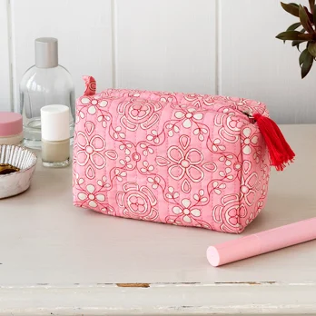 quilted makeup bag - anushka quilted makeup bag - anushka