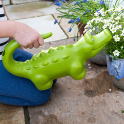 watering can (1.7ltr) - crocodile