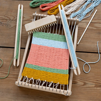 wooden weaving loom set